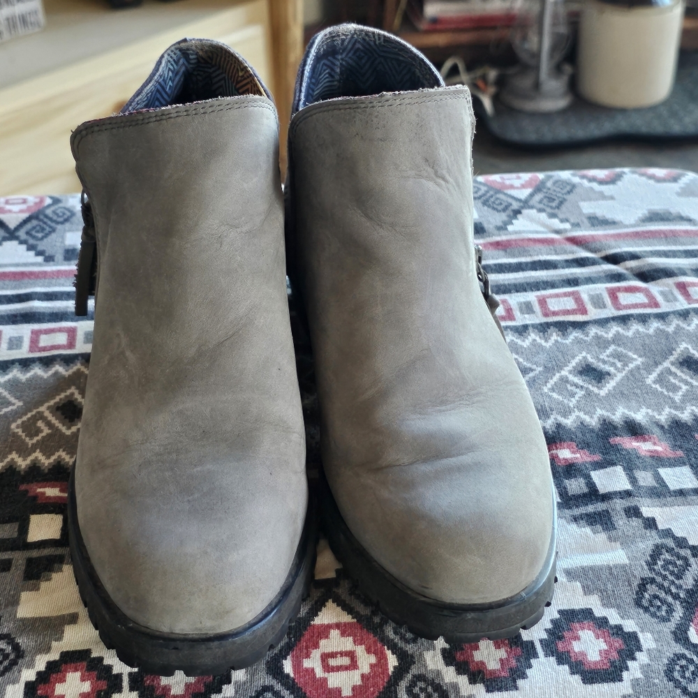 The North Face Ankle Bootie Size 6.5